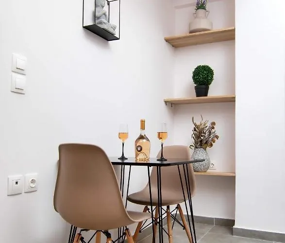 Luxury In The Center Rhodes City